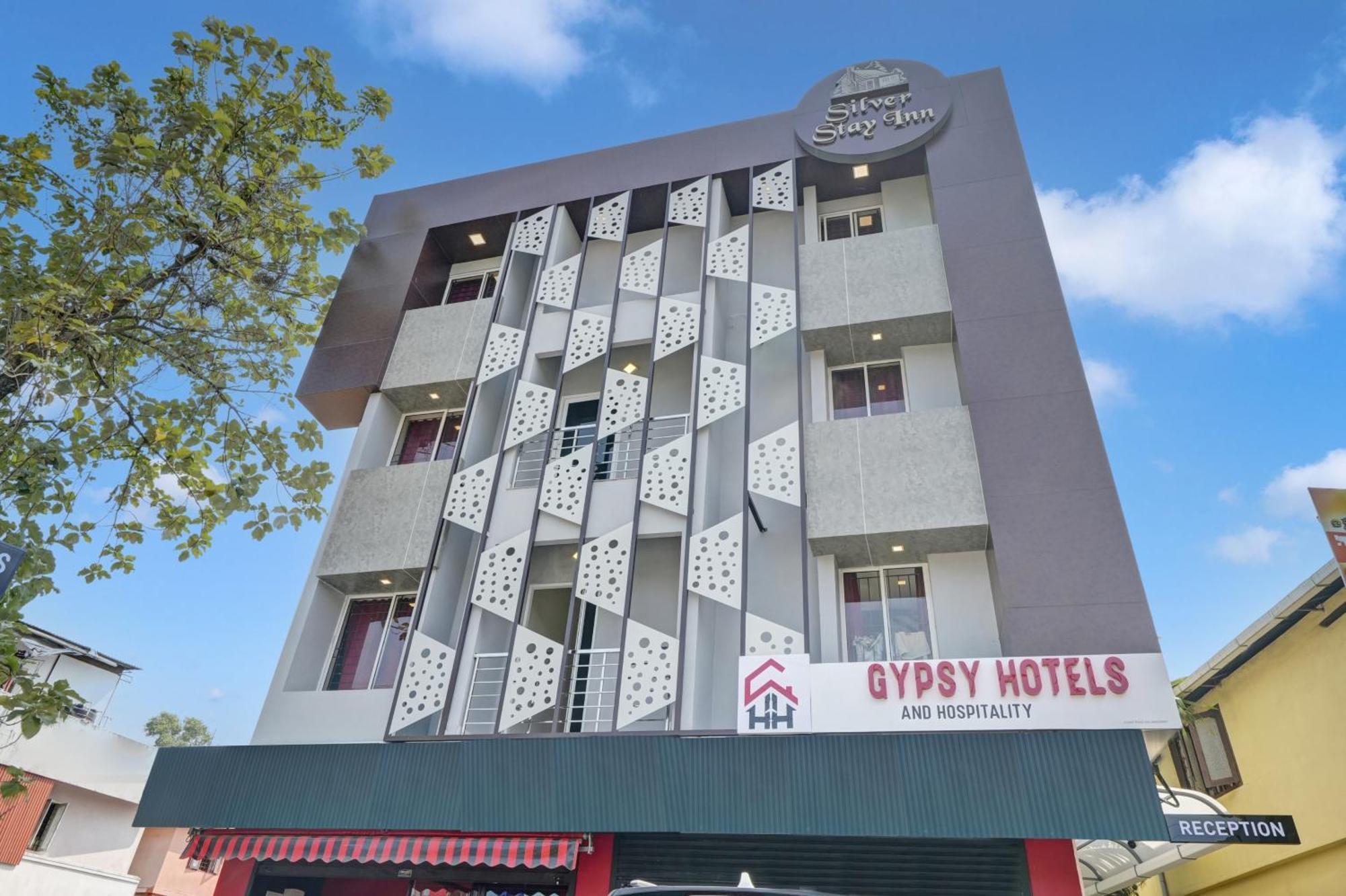 Gypsy Hotel Cusat Kochi Εξωτερικό φωτογραφία